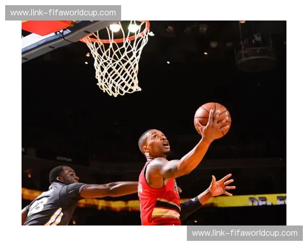 德州闪电战遇上孟菲斯绞肉机：当小牛的华丽撞击灰熊的铁血